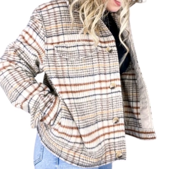 Joie Jackets & Blazers - JOIE Brushed Plaid Boxy Jacket‎ size XS Shacket